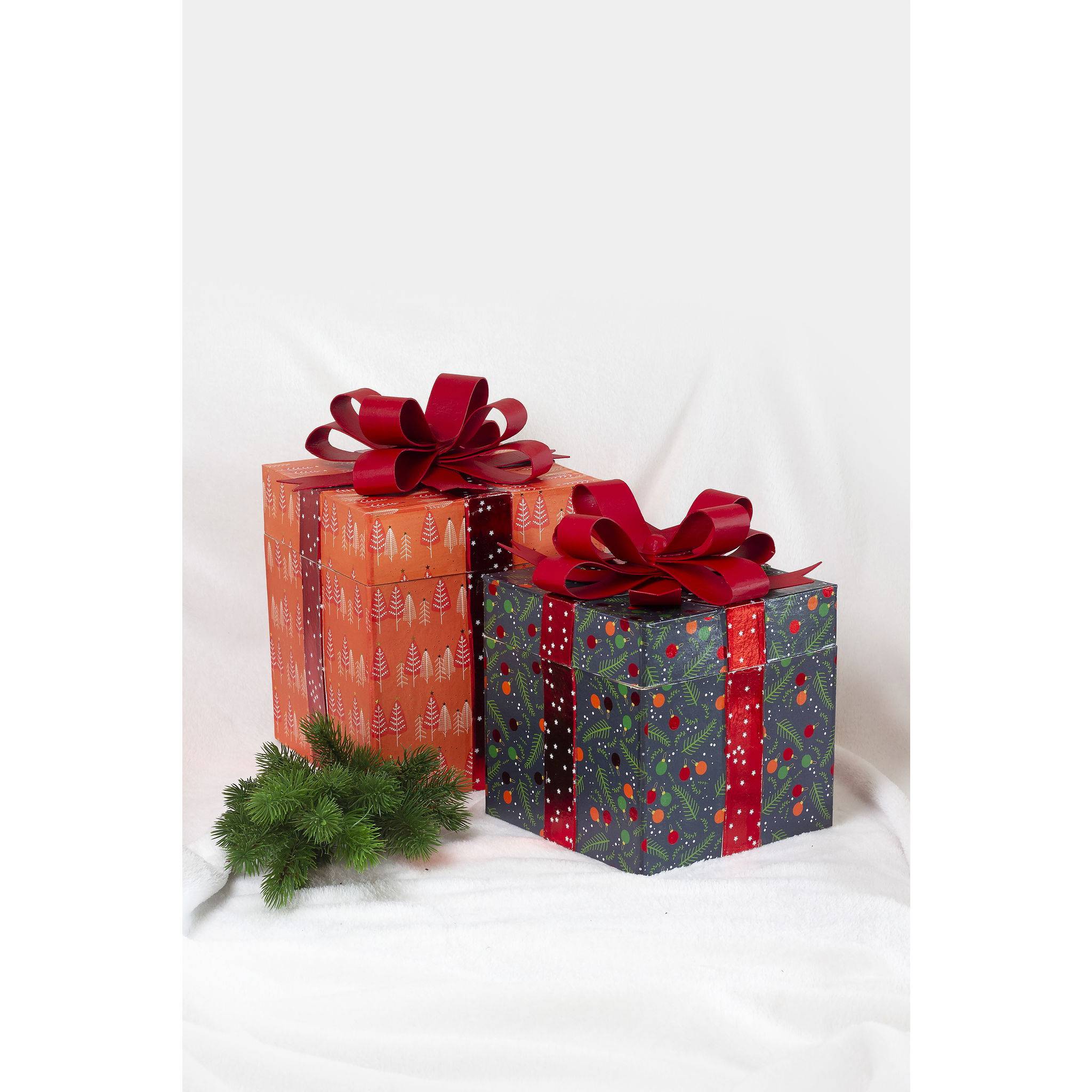 Décopatch Pappmaché Set mit 2 viereckigen Geschenkboxen - Kartonbraun BT080C