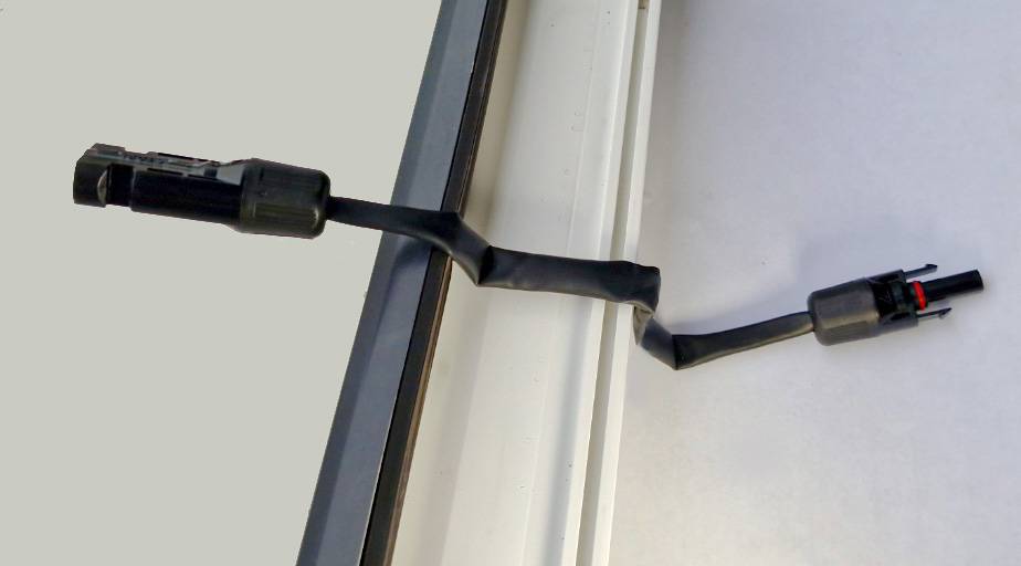 MC4 kompatibel Fensterdurchführung (Paar) Flexibel für PV