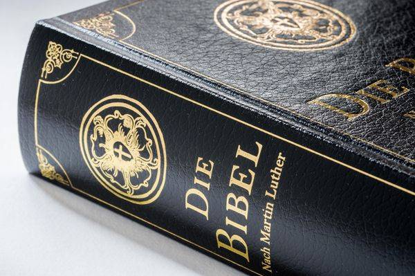 Die Bibel - Altes und Neues Testament