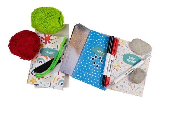 Die Ferien-Bastelbox: Hurra, es sind Ferien! Der ultimative Kreativspaß für jede Ferienwoche