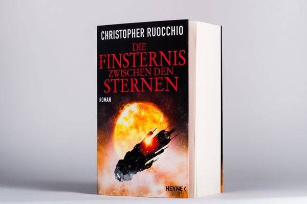 Die Finsternis zwischen den Sternen