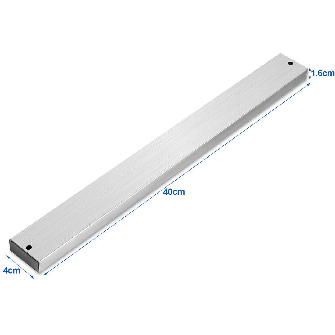Silberner rechteckiger Metallstab in Perspektive dargestellt, beschriftet mit 40 cm Länge, 4 cm Breite und 1,6 cm Dicke, mit Befestigungslöchern an beiden Enden.