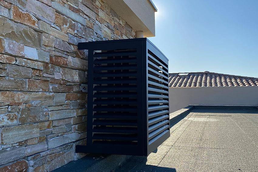 Verkleidung aus Aluminium | Schutzgitter für Klimaanlagen und Wärmepumpen | Größe:M,Farben:anthrazitgrau