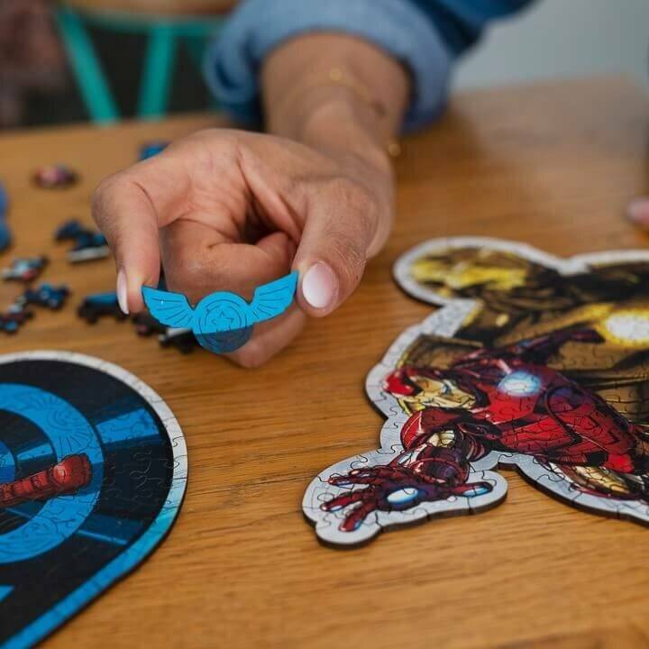 TREFL Wood Craft Origin puzzle Thanos auf dem Markt 160 Teile