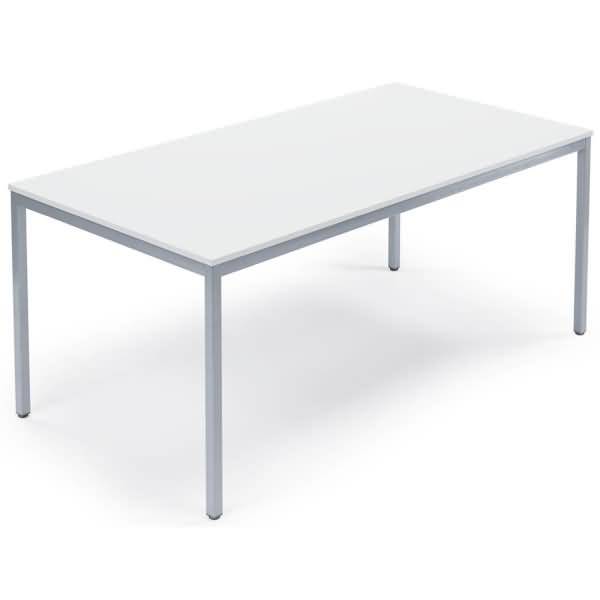 Minimalistischer weißer rechteckiger Tisch mit schlanken grauen Metallbeinen auf neutralem Hintergrund.