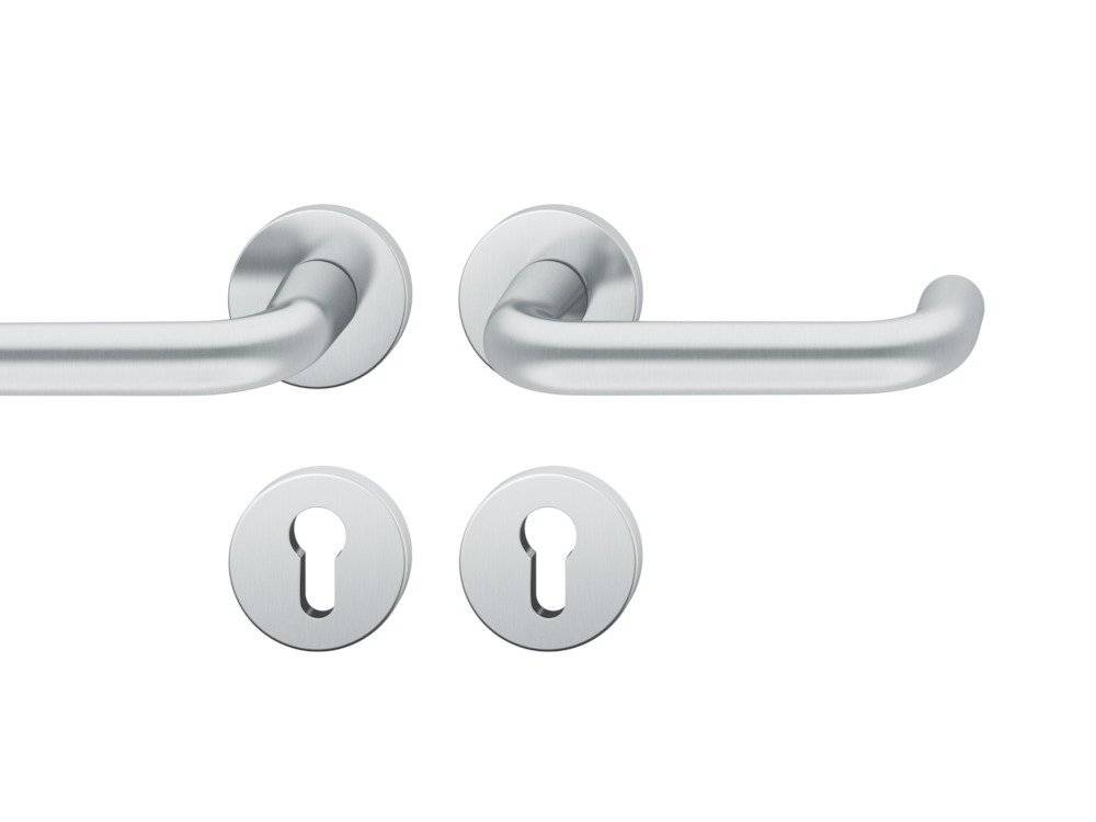 Metallisches Türklinkenset mit zwei Hebelgriffen und passenden Schlüsselloch-Abdeckungen, entworfen für eine minimalistische, moderne Tür.