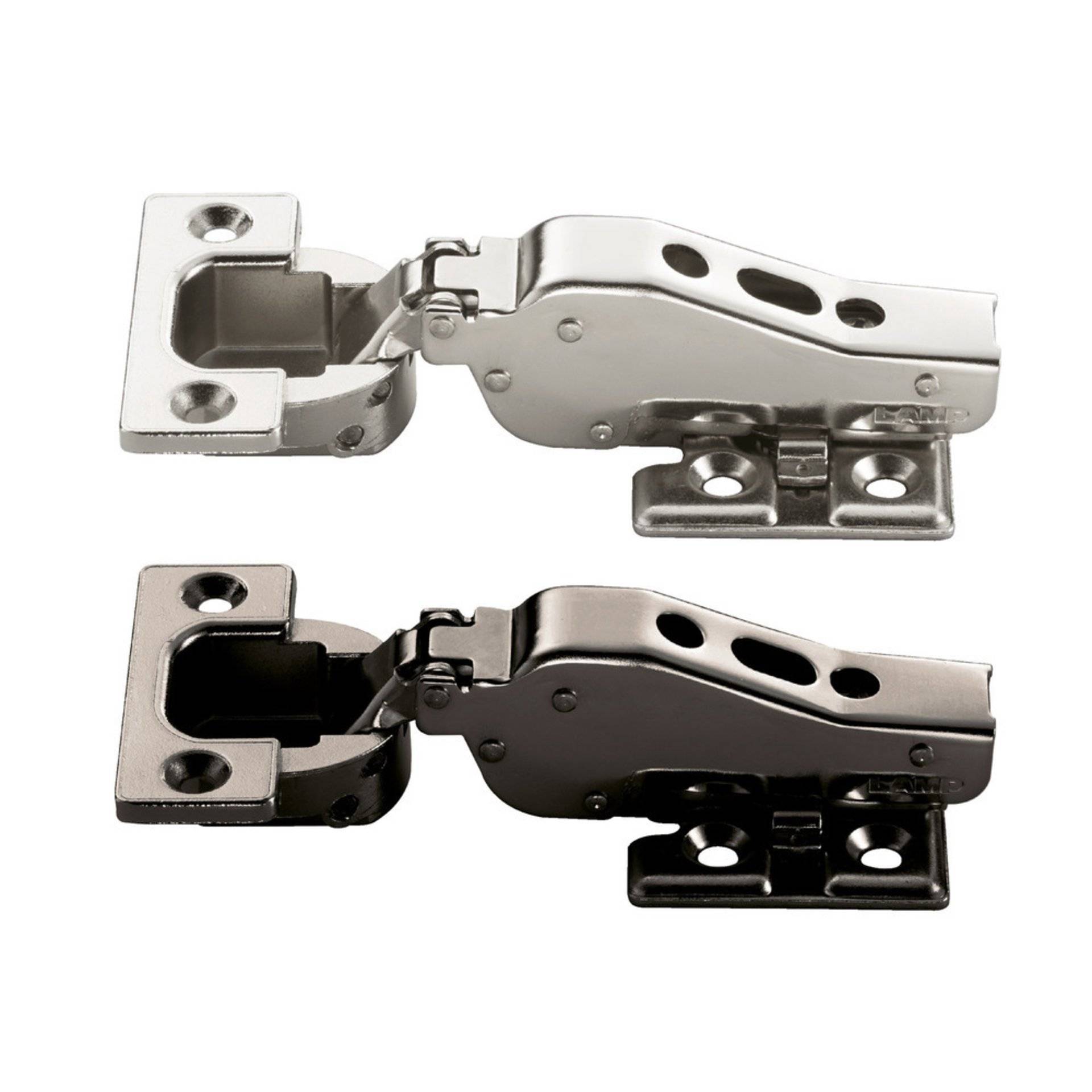 Zwei Metallschrankscharniere werden gezeigt, eines geschlossen und eines offen, was demonstriert, wie sie sich verbinden und drehen, um an der Tür befestigt zu werden.