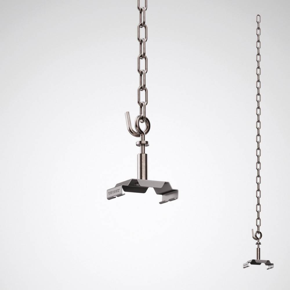 Eine Metallkette mit einem Haken und einer Klemme, entwickelt zum Aufhängen oder Sichern von Gegenständen, die vor einem einfarbigen Hintergrund präsentiert wird.