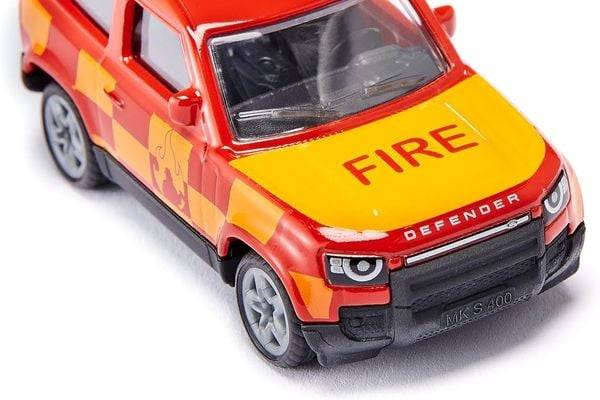 SIKU 1568 - Land Rover Defender Feuerwehr, Spielzeug-Auto, Metall/Kunststoff, Rot/Gelb, Anhängerkupplung