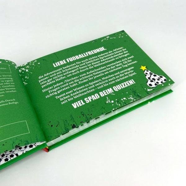 Noch mehr unnützes Fußballwissen. Hardcover-Ausgabe