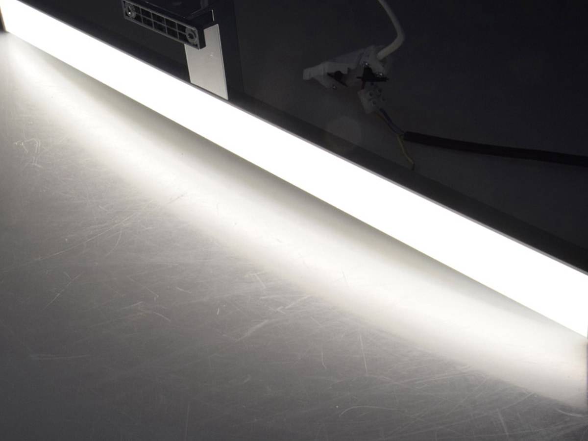 CHILITEC LED Spiegelleuchte “Banho 12W“, 230 V, 12 W, 960 lm, 600 mm, 4000 K