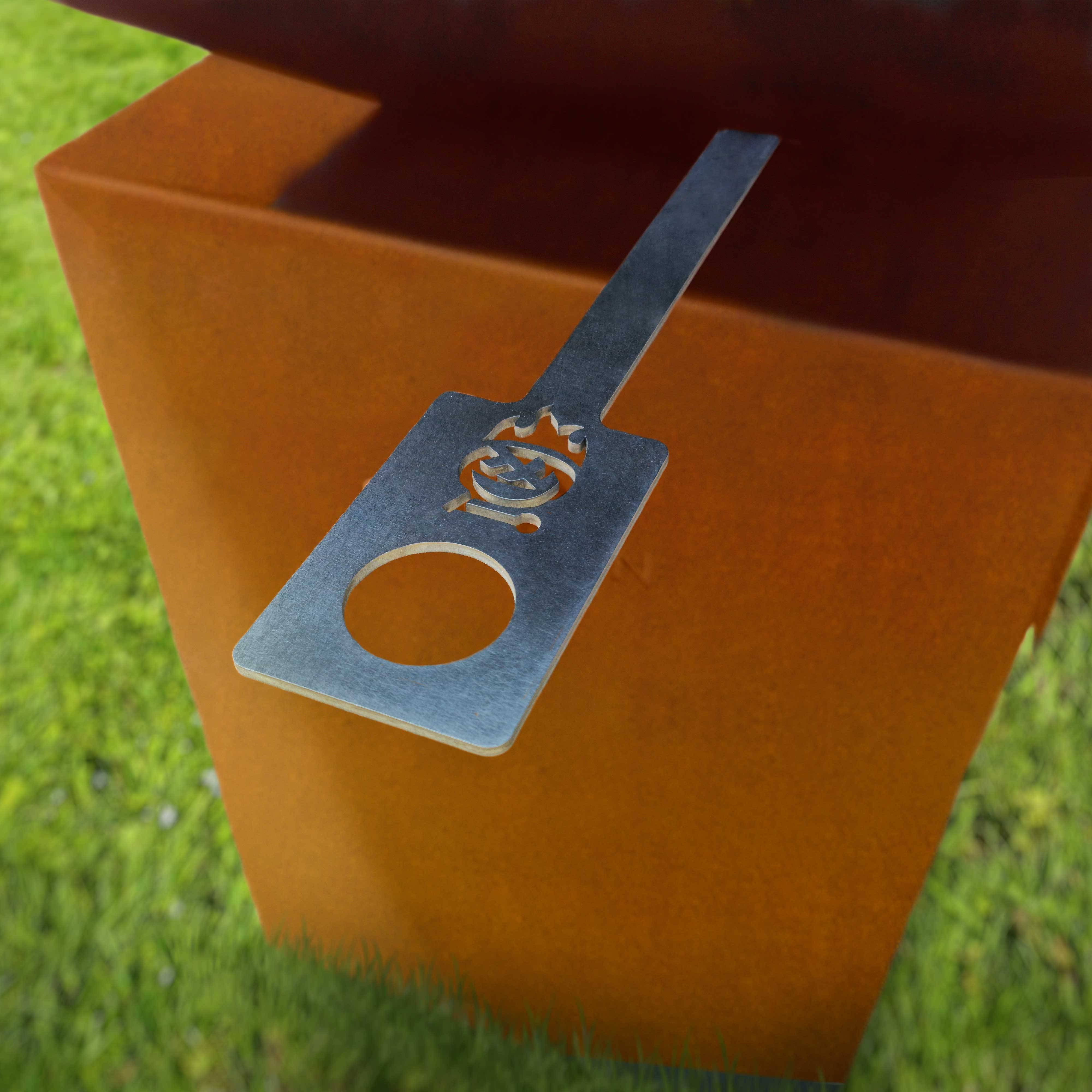 Dreamgarden Grill SQUARE Feuerplatte mit Grillrost Feuerschale Feuerkorb Grillplatte Feuerstelle Grillring rostig Feuerplattengrill BBQ