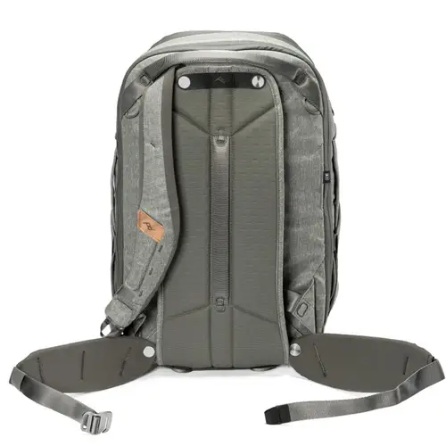 Peak Design Travel Backpack 30L Reiserucksack - Sage (Salbeigrün) Peak Design Travel Backpack 30L Reiserucksack - Sage (Salbeigrün)
