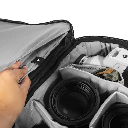 Peak Design Camera Cube V2 Large Organizer - Black Peak Design Camera Cube V2 Large Organizer - Black