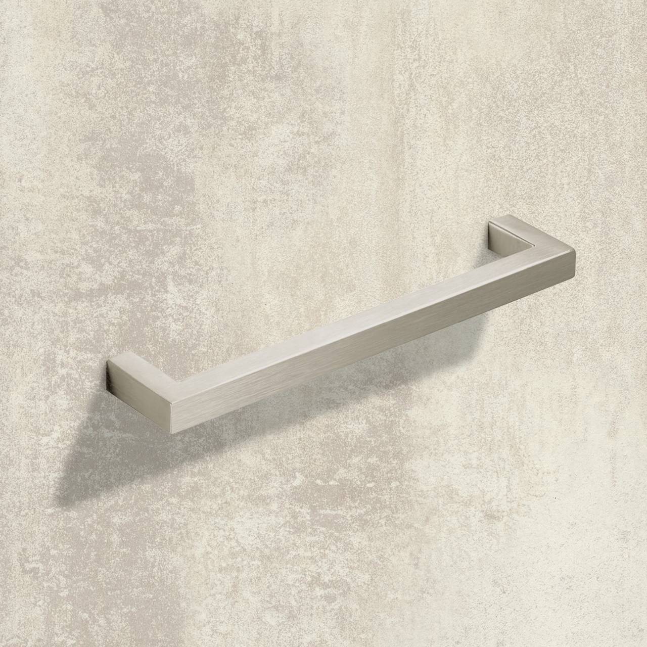 Griff Anzio,  192, L 202 mm, B 10 mm, H 32 mm, Edelstahl gebürstet