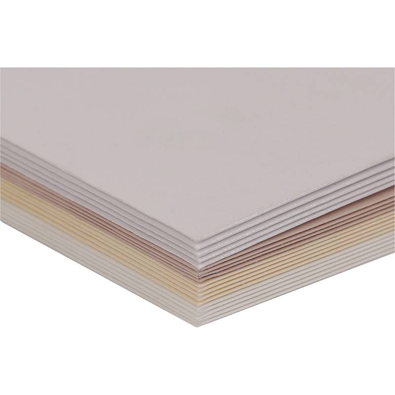 Ein Stapel von mehrfarbigem Papier, von der Seite betrachtet, der Schichten in verschiedenen Pastelltönen zeigt.