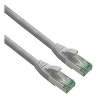 Zwei graue Ethernet-Netzwerkkabel mit RJ45-Steckern auf weißem Hintergrund.