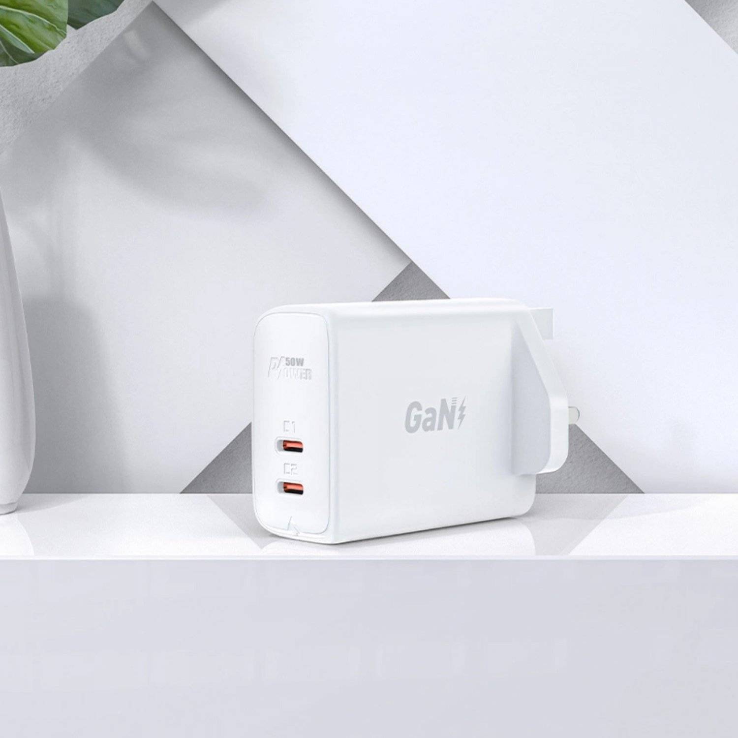 GaN-Ladegerät (UK-Stecker) 2x USB Typ C 50 W, Power Delivery, PPS, Q3 3.0, AFC, FCP