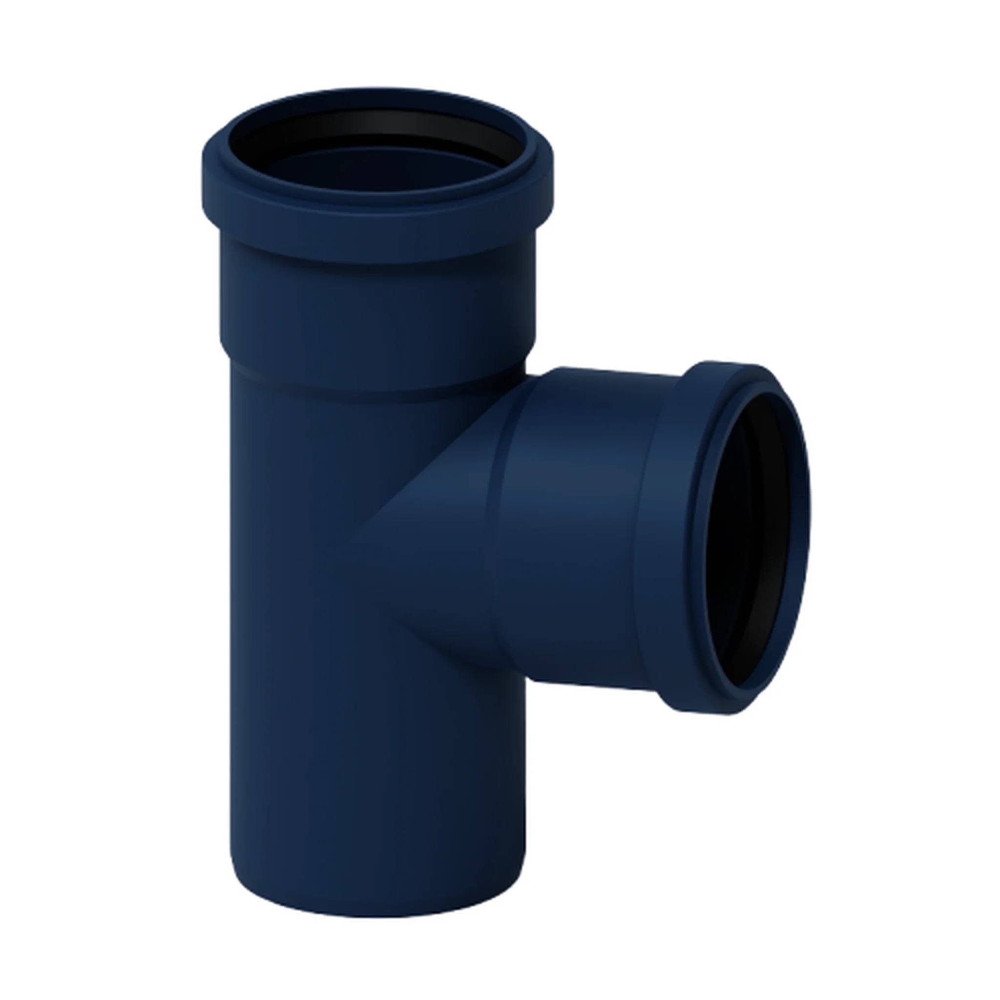 Blauer PVC-Rohrbogen mit T-Stück-Form mit einer vertikalen Öffnung und einer horizontalen Seitenöffnung auf weißem Hintergrund
