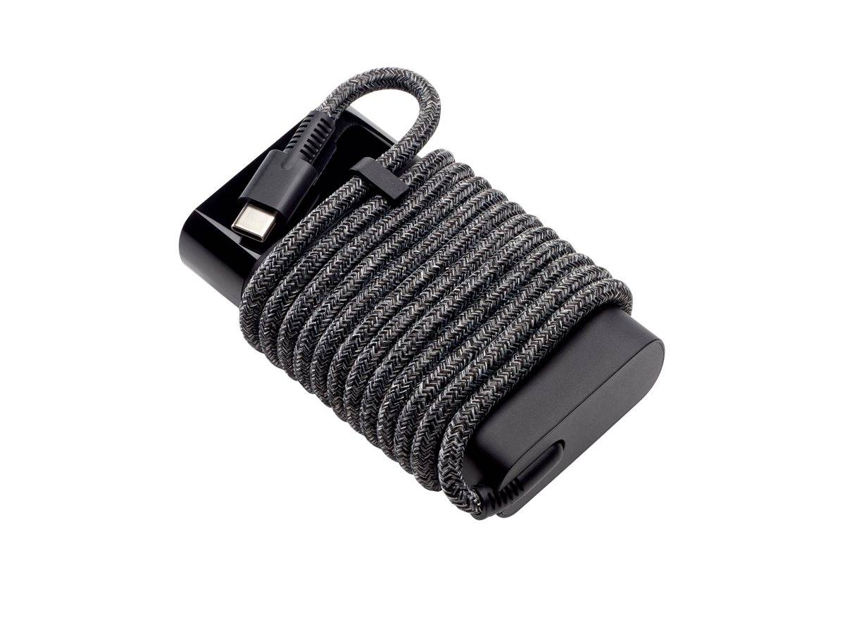 Ein aufgewickeltes, geflochtenes USB-C-Kabel auf einem schwarzen rechteckigen Ladegerät, das ein kompaktes und organisiertes Design für einfache Aufbewahrung und Mobilität zeigt.