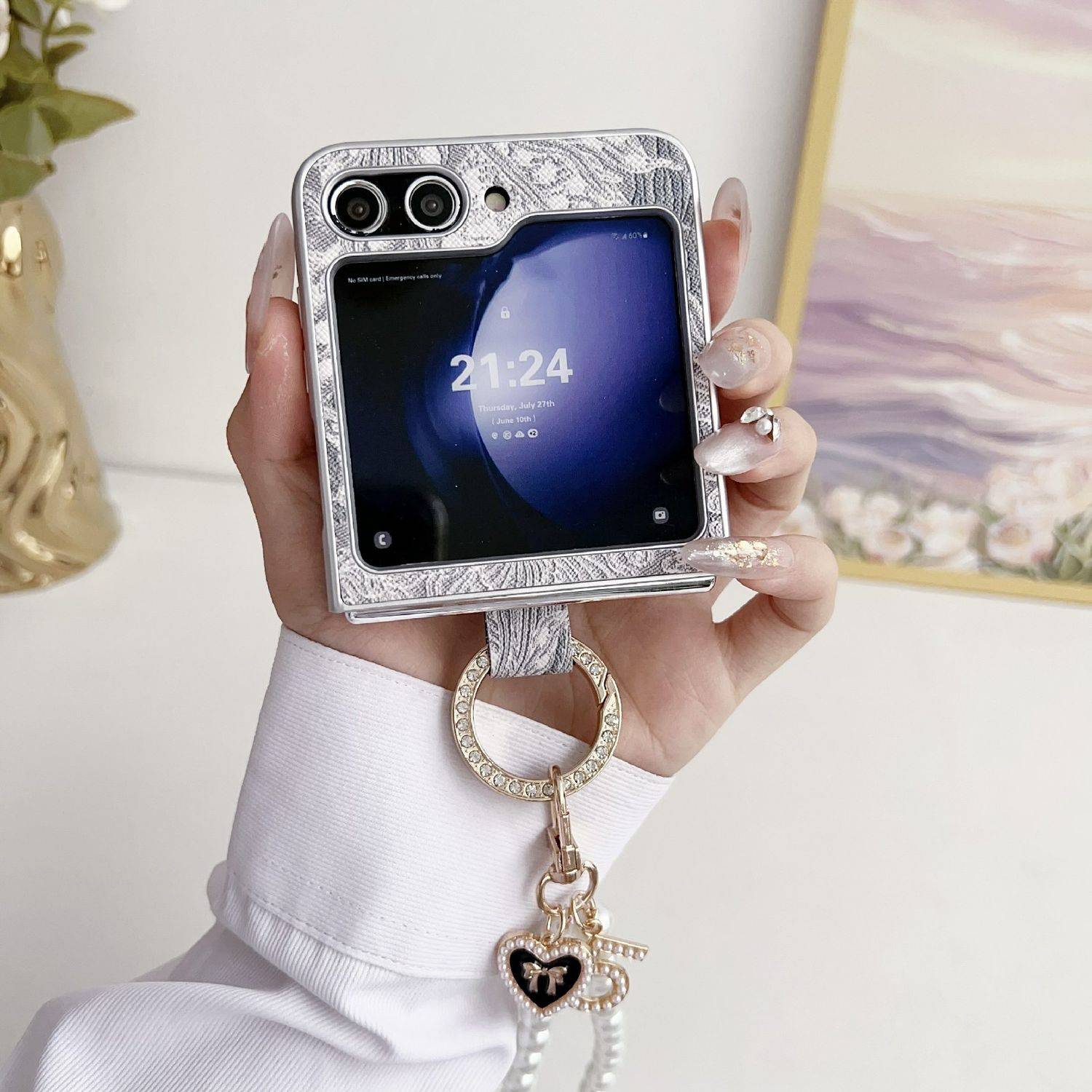 Für Samsung Galaxy Z Flip6 Stick Design Hülle Ringperlenkette Blau