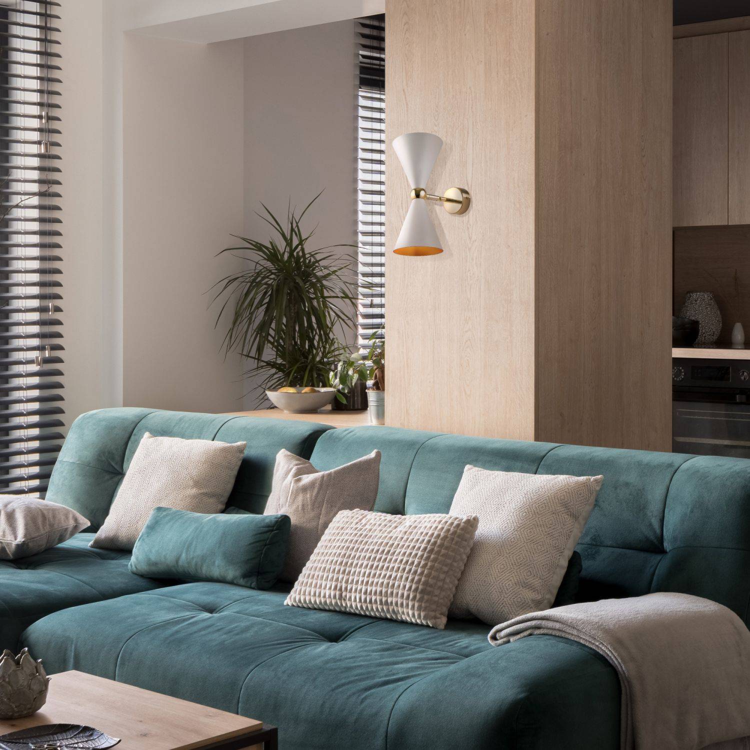 Licht-Erlebnisse LE116527 Wandlampe Bandya E14 aus Metall in Gold Weiß Wandleuchte