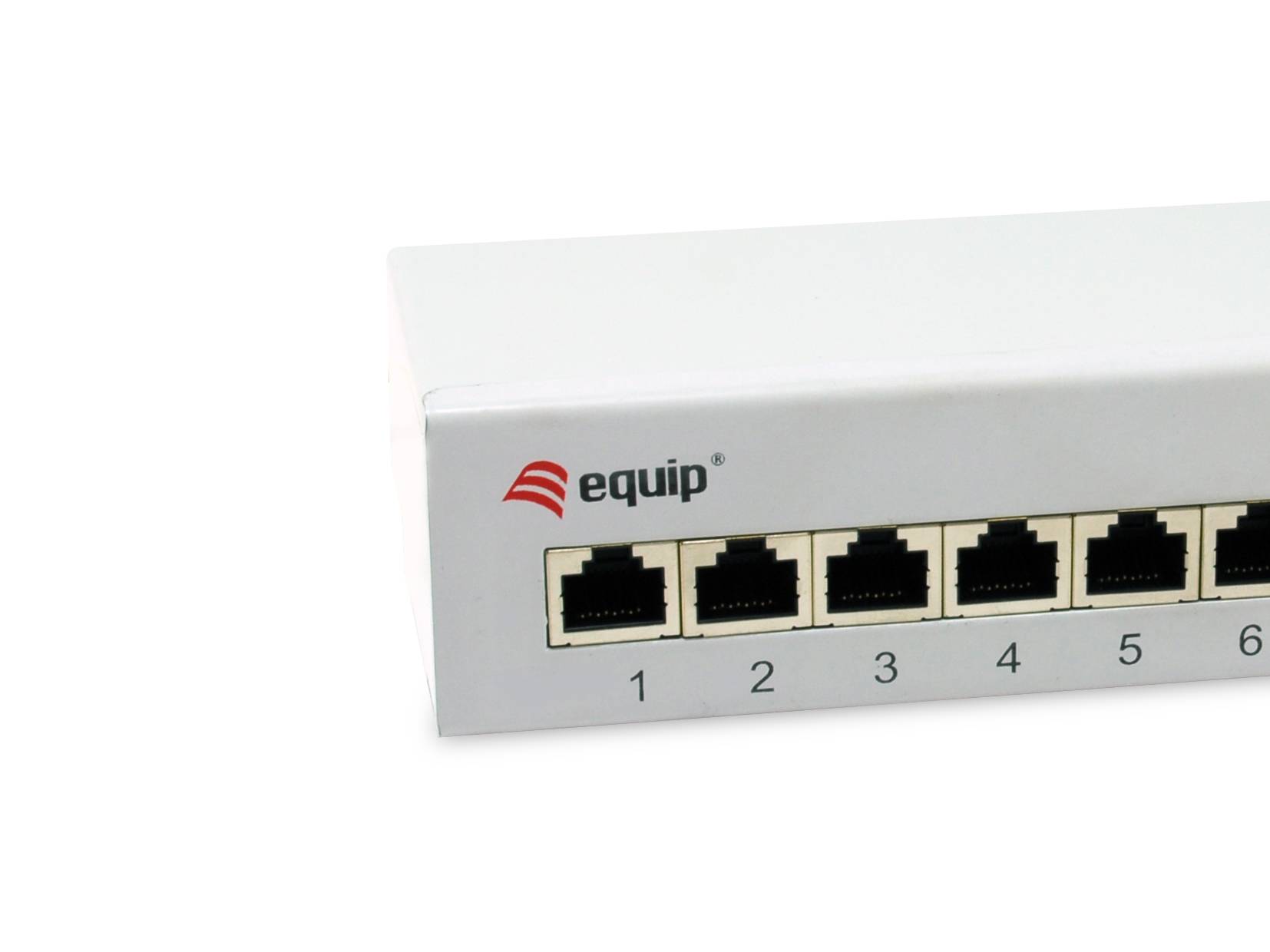 Vorderansicht eines Netzwerk-Switches mit nummerierten Ethernet-Anschlüssen 1 bis 6.