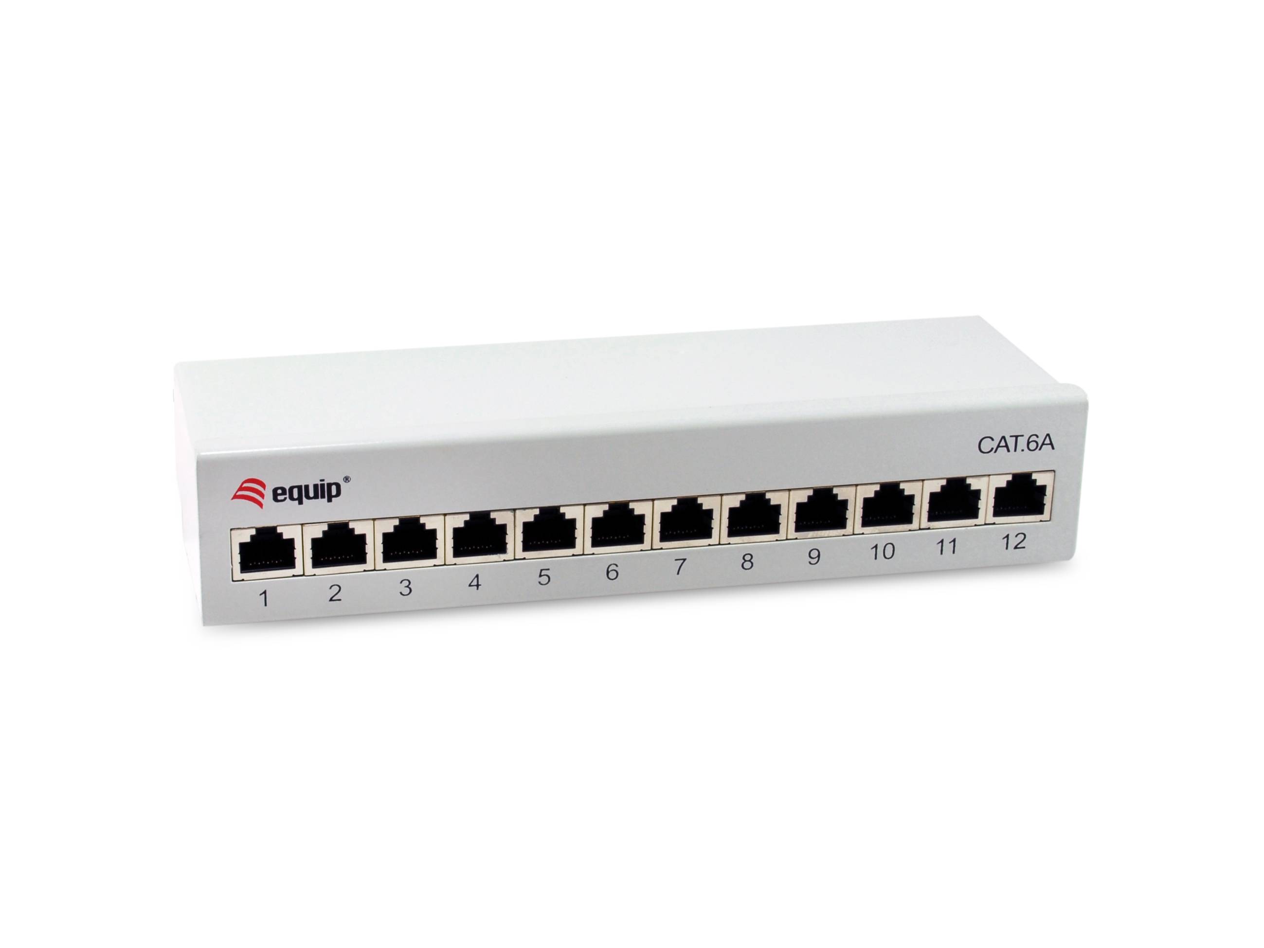 Weißes 12-Port Cat.6A Ethernet-Netzwerk-Schaltfeld mit nummerierten RJ45-Anschlüssen und 'equip'-Branding