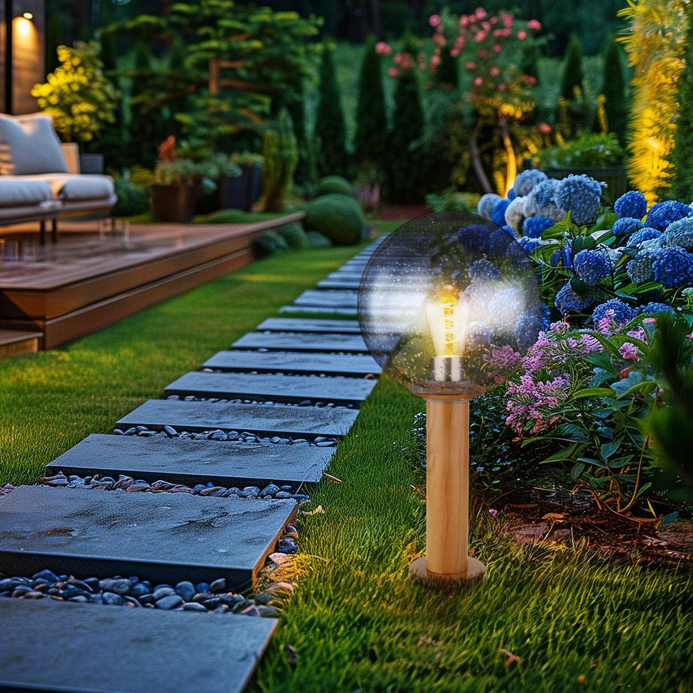 Außenleuchte Stehlampe Gartenleuchte Sockelleuchte Holzoptik braun Terrassenlampe Wegeleuchte, Aluminium Glaskugel, 1xE27, DxH 25x50 cm