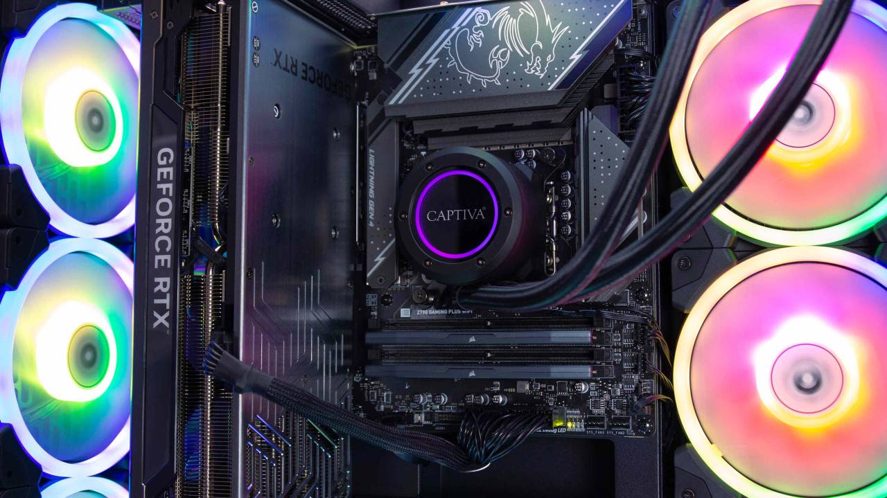 Captiva PC Ultimate Gaming R90-284 (Ryzen 9 9900X3D/RTX5090 32GB GDDR7/SSD 2TB+2TB/128GB/WLAN/Windows 11 Home 64-bit)