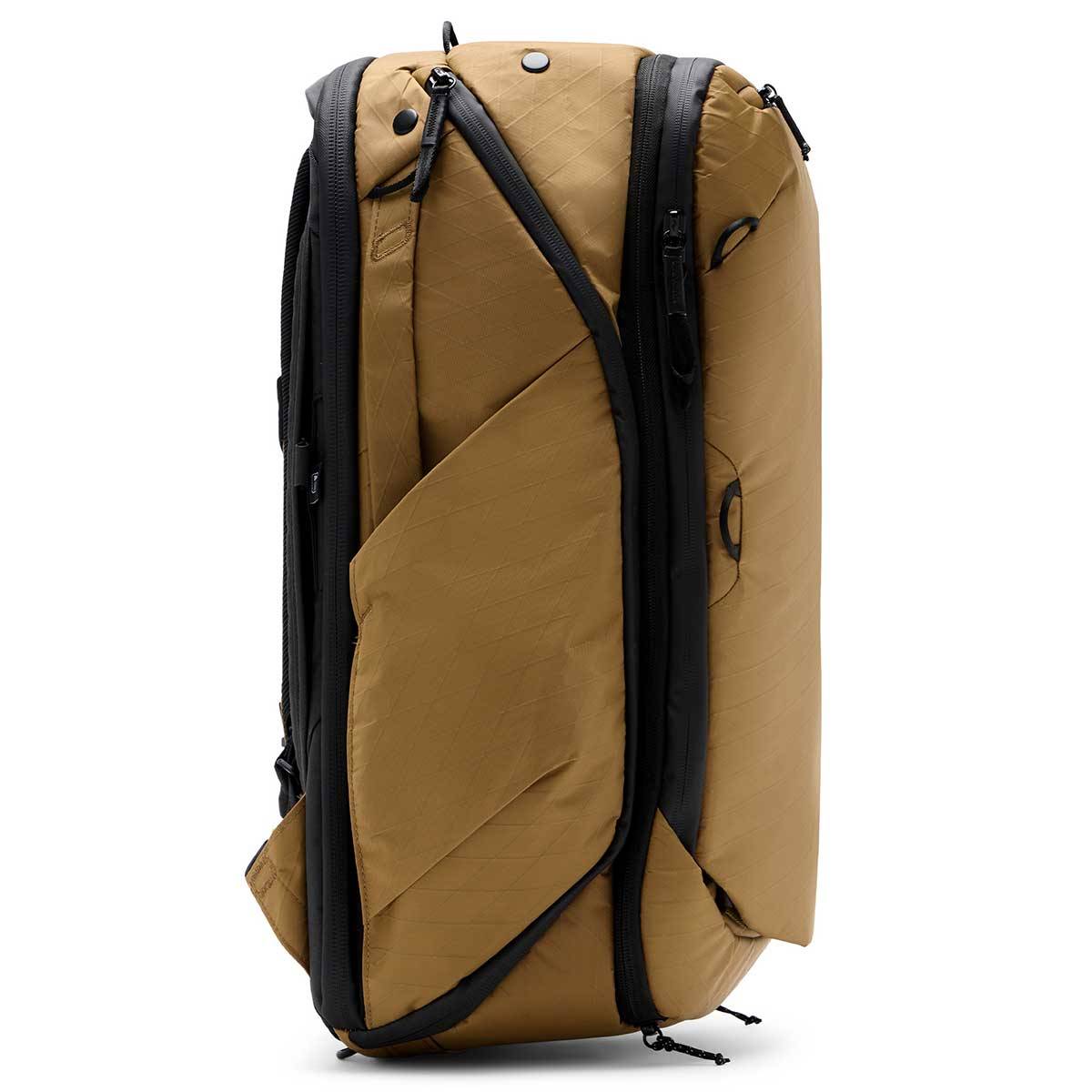 Peak Design Travel Backpack 45L Rucksack - Coyote (Braun/Beige)
