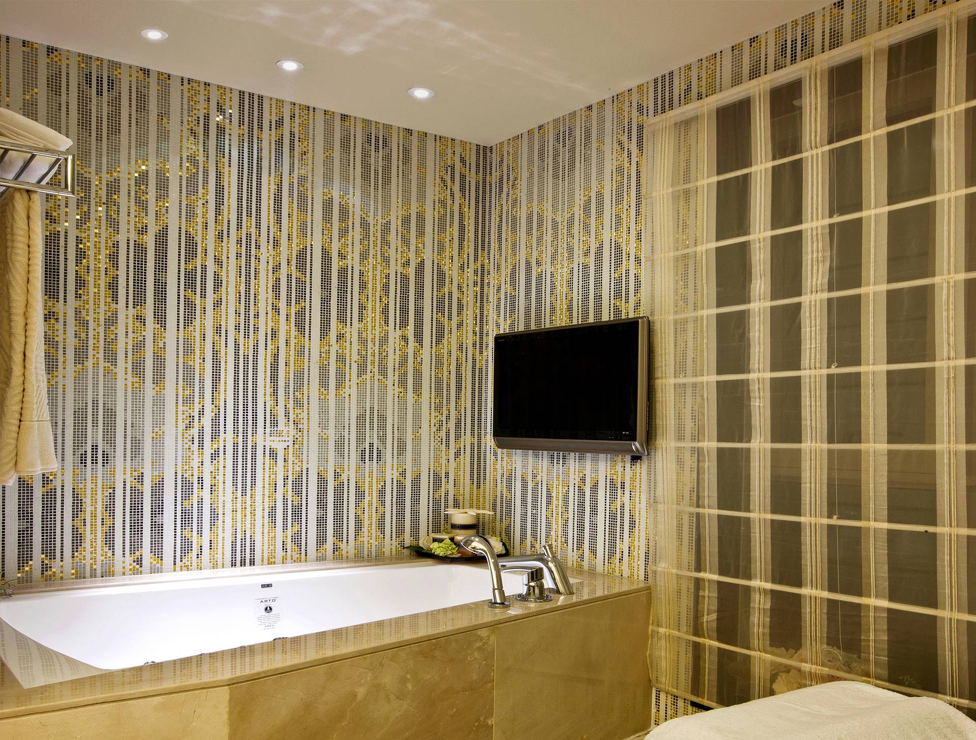 Spectrum LED Einbaustrahler GU10 Spot Badezimmer Downlight IP65 max. 10W rund silber