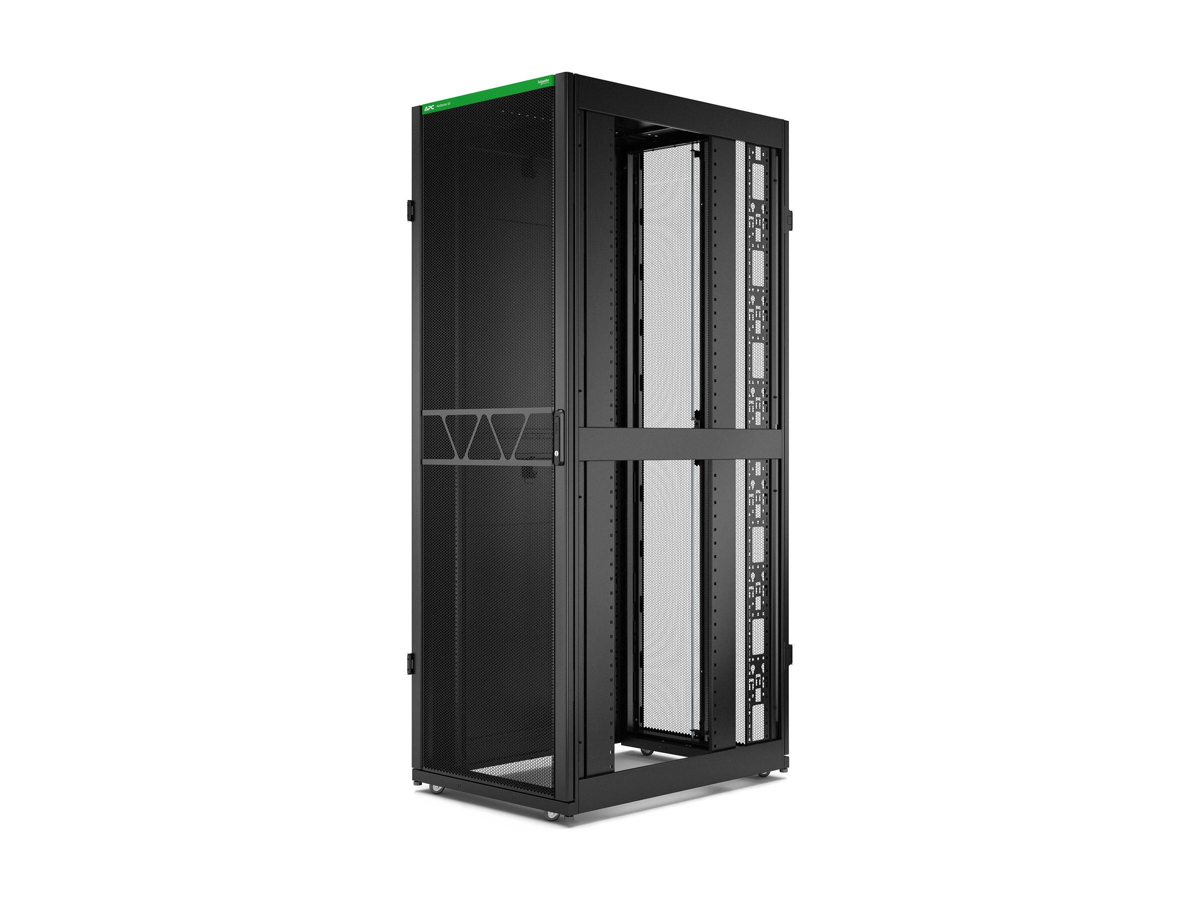 Schwarzer freistehender Server-Rack-Schrank mit Glastür vorne offen, wobei die internen Montageschienen und Kabelmanagement-Kanäle sichtbar sind.