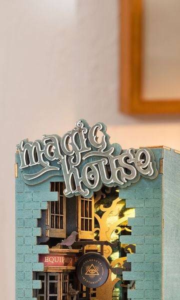 Bücherecke DIY Magic House