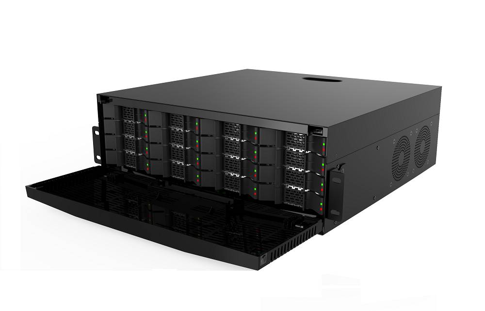 Ein Rack-Server mit geöffnetem Frontpanel, das mehrere Hot-Swap-Festplattenschächte und Lüftungsöffnungen zeigt.