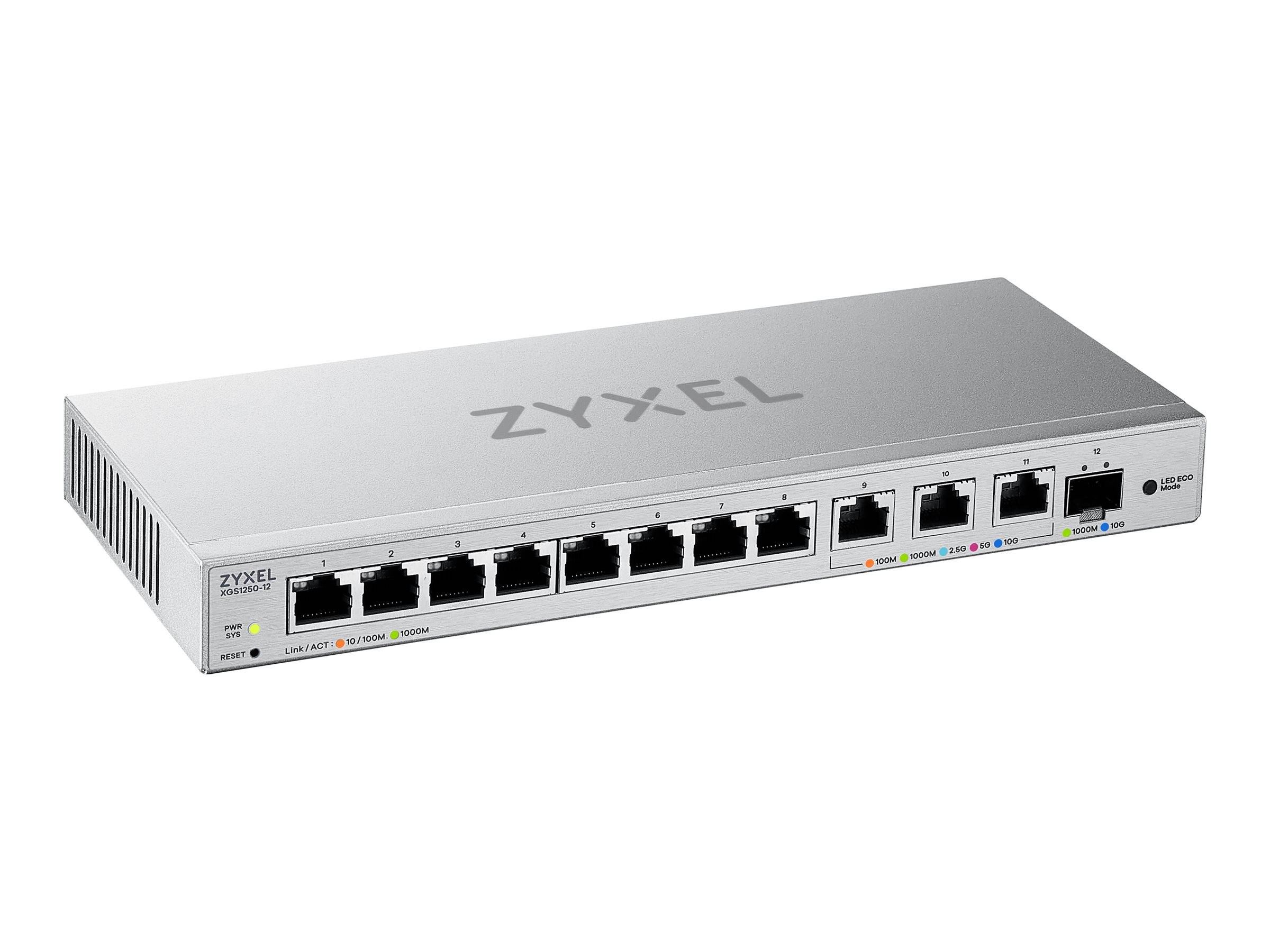 Zyxel XGS1250-12 - Switch - managed - 8 x 10/100/1000 + 3 x 1/2.5/5/10GBase-T + 1 x 1 Gigabit / 10 Gigabit SFP+