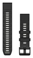 Schwarzes Uhrenarmband von vorne und von der Seite gezeigt, mit Reihen von Verstellöchern und einer Metallschließe.