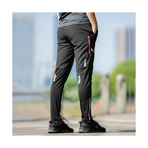 Radhose - 94 % Polyester und 6 % Elasthan - Hose für Radfahrer Sportradfahrer Schwarz M Radhose - 94 % Polyester und 6 % Elasthan - Hose für Radfahrer Sportradfahrer Schwarz M