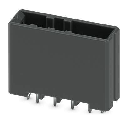 Ein schwarzer Kunststoff-Elektrostecker mit mehreren Stiften auf der Unterseite, entwickelt um in eine entsprechende Buchse zu passen.