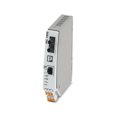 Ein elektronisches Modul mit der Bezeichnung 'MC 1000' mit Anschlussanschlüssen und Anzeigelampen, das für Netzwerkverbindungen und Datenverarbeitung verwendet wird.