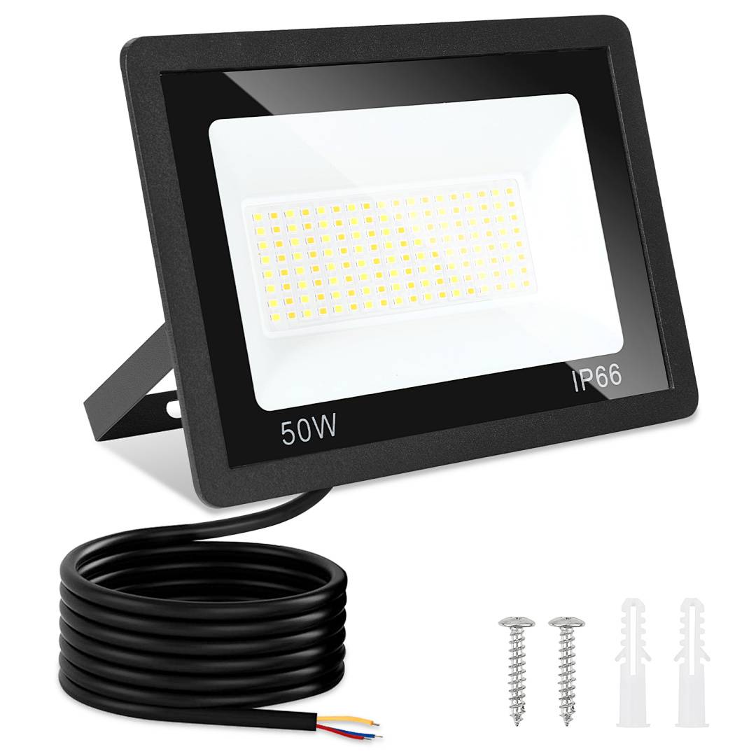 50W IP66 LED-Flutlicht mit Montageklammer, Stromkabel, zwei Schrauben und Wandsteckern auf weißem Hintergrund