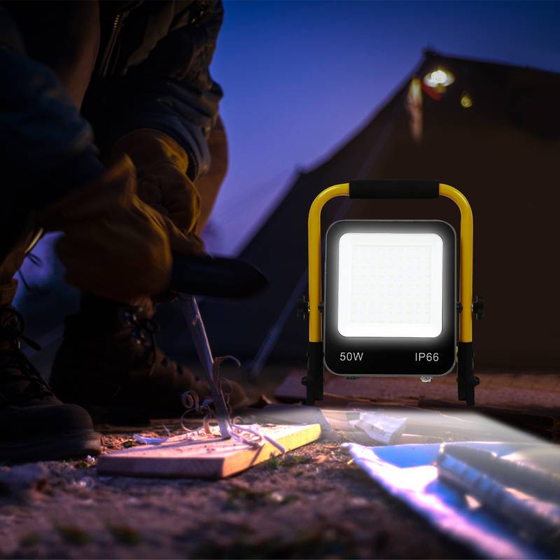 LED Baustrahler Fluter stativ Arbeitsleuchte 6000K LED Fluter Arbeitsscheinwerfer IP66 50W