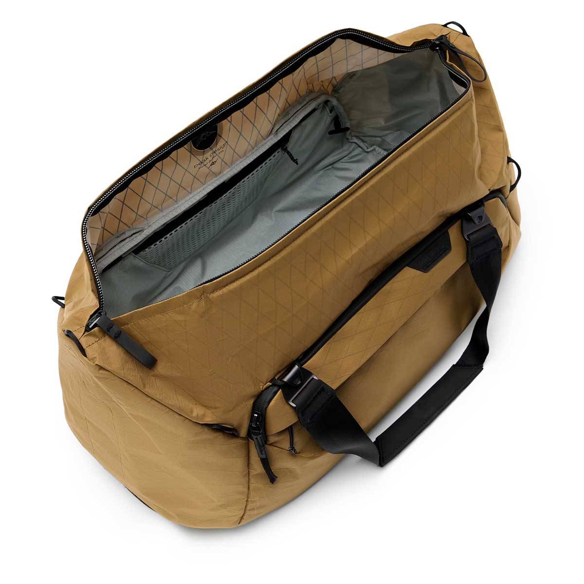 Peak Design Travel Duffel 35L Reisetasche - Coyote (Braun/Beige)
