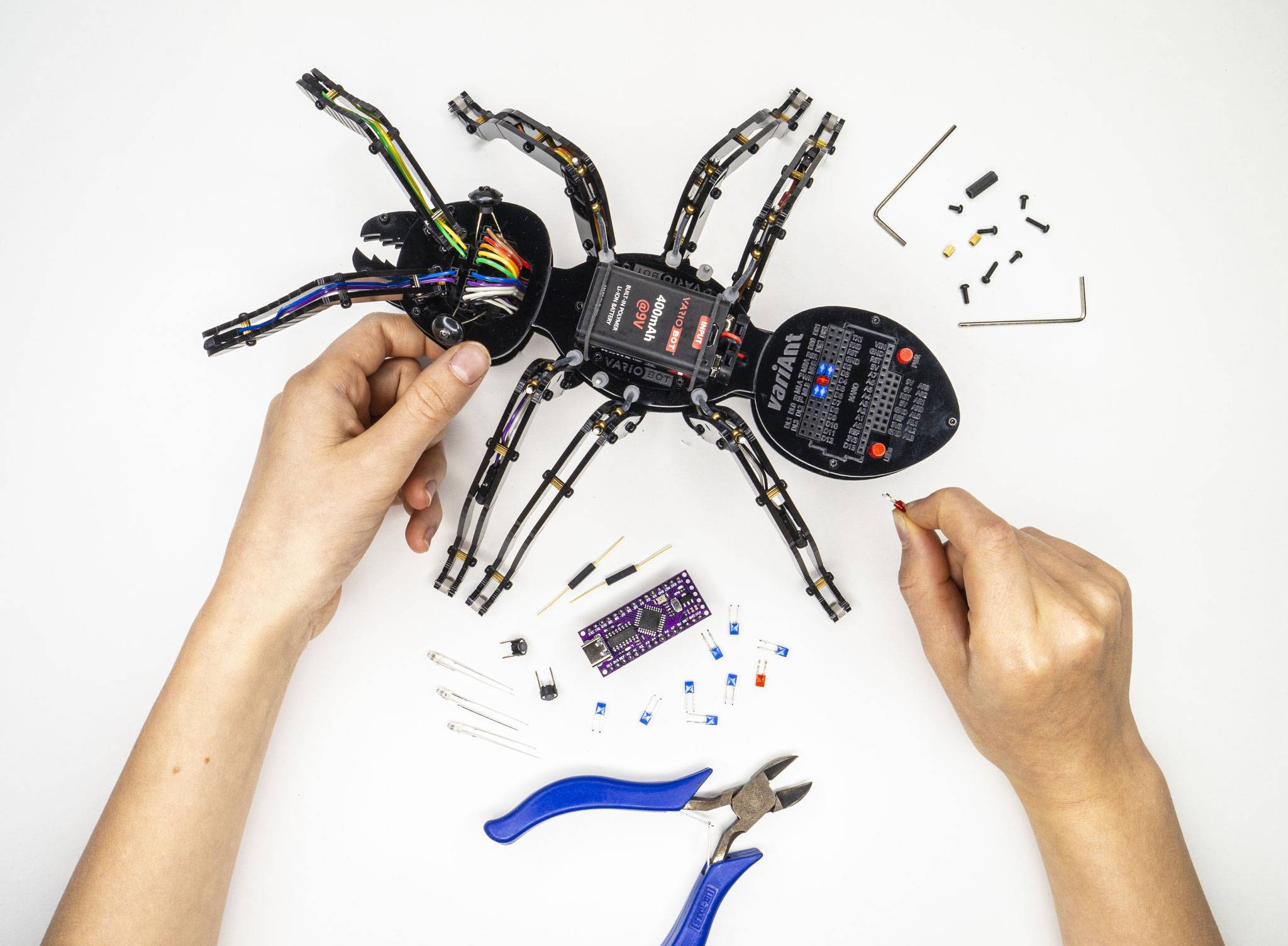 variAnt - Roboterameise als Bausatz (ohne Löten), programmierbarer Laufroboter mit Arduino, VARIOBOT