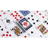 Bicycle® Kartendeck - Rider Back Standard Index (807 Classic Tuck, blau) Kartenspiel Spielkarten Pokerkarten Bicycle® Kartendeck - Rider Back Standard Index (807 Classic Tuck, blau) Kartenspiel Spielkarten Pokerkarten