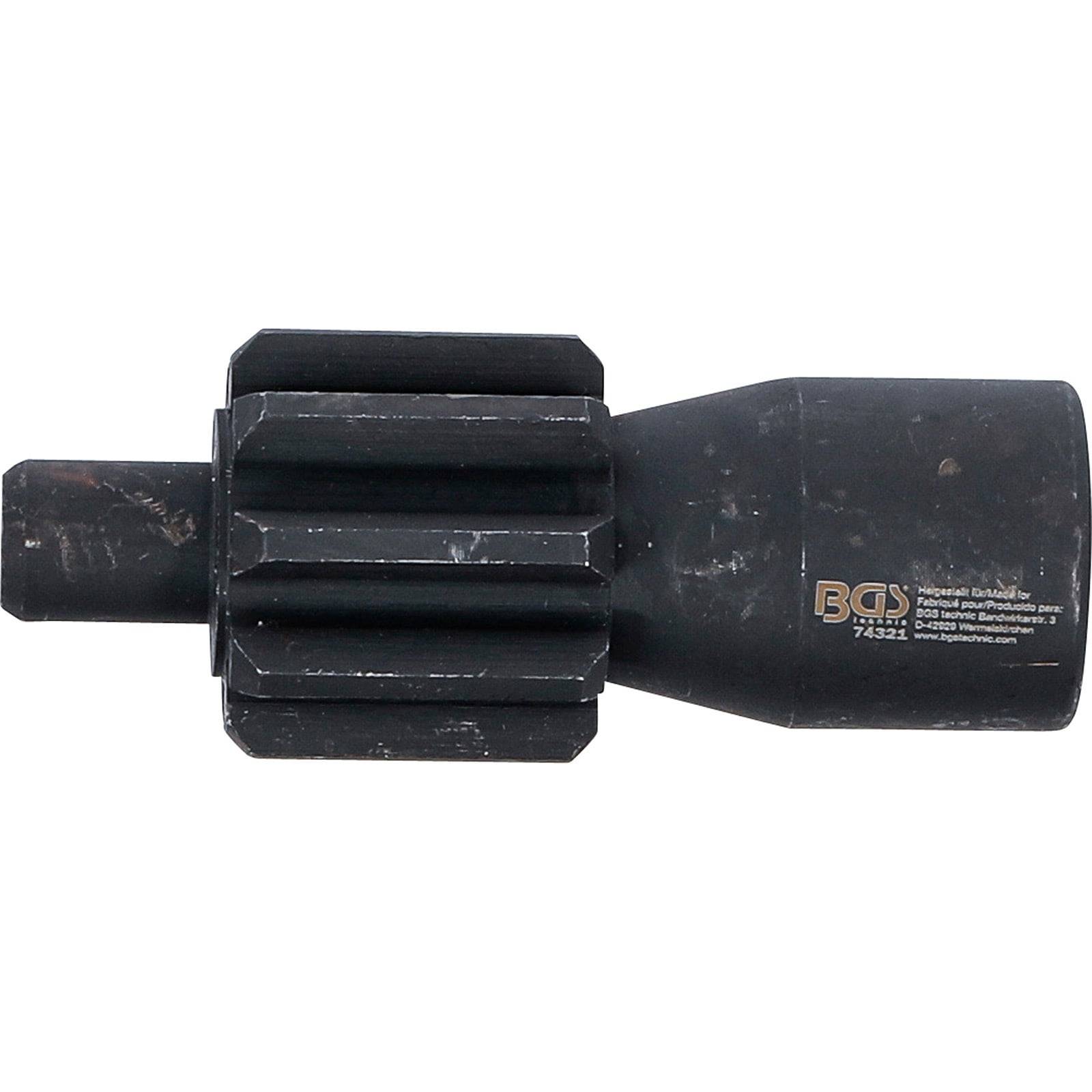 Ein Metallwerkzeug mit zylindrischer Form und gerilltem Mittelteil, das zum Entfernen von Ausbeulwerkzeug-Befestigungen verwendet wird; Markierung 'BGS' sichtbar.