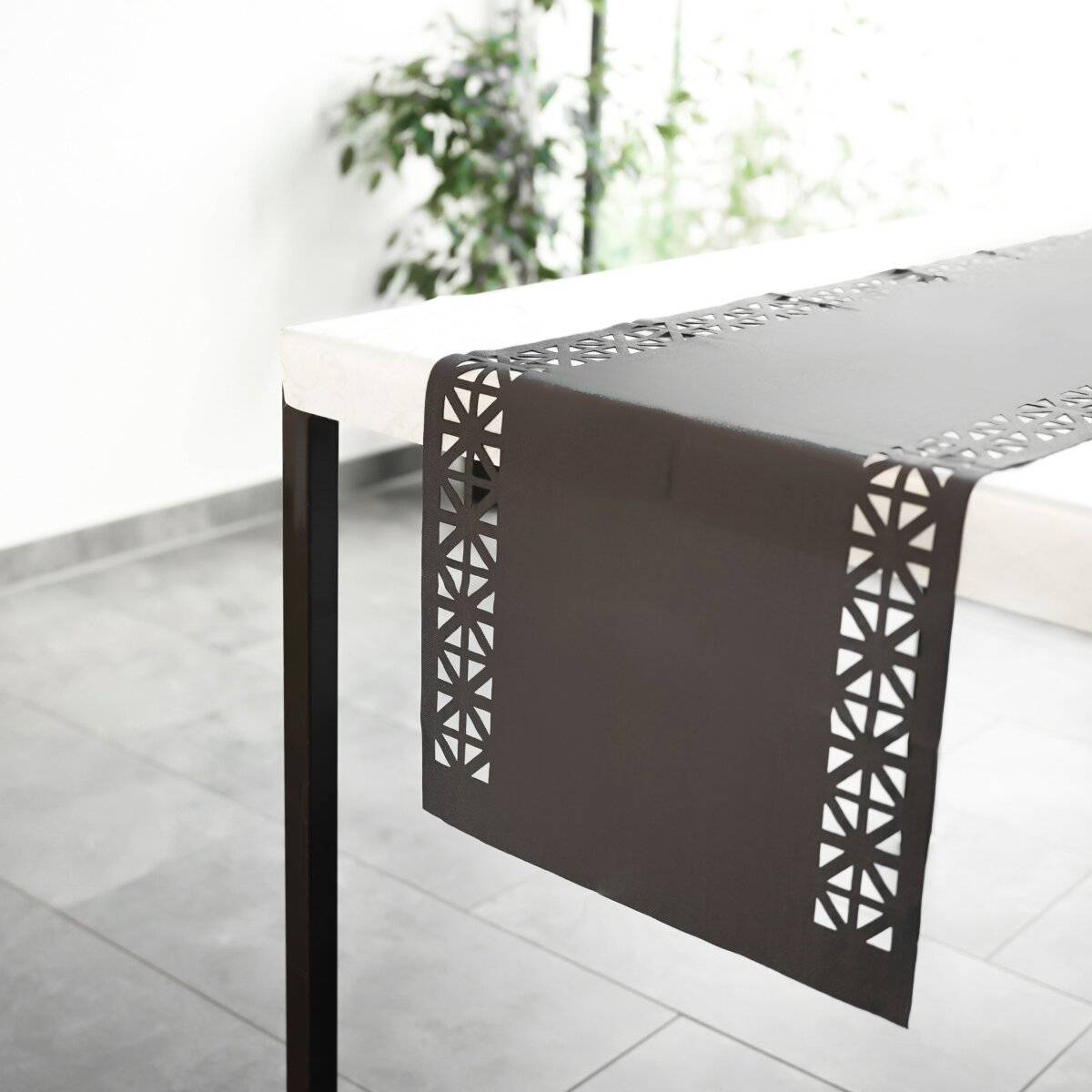 Tischläufer für Zuhause und Garten mit Laserschnittmuster, 140x40 cm aus Polyester Anthrazit