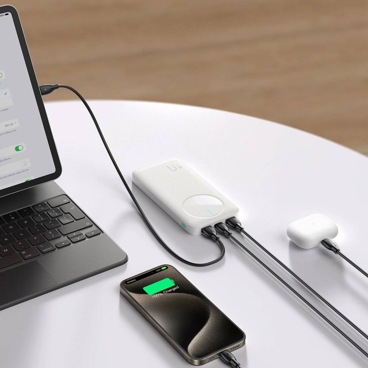Powerbank Joyroom JR-PBF12 10000mAh 2,4A 2x USB-A 1x USB-C - Quick Charge Powerbank Weiß