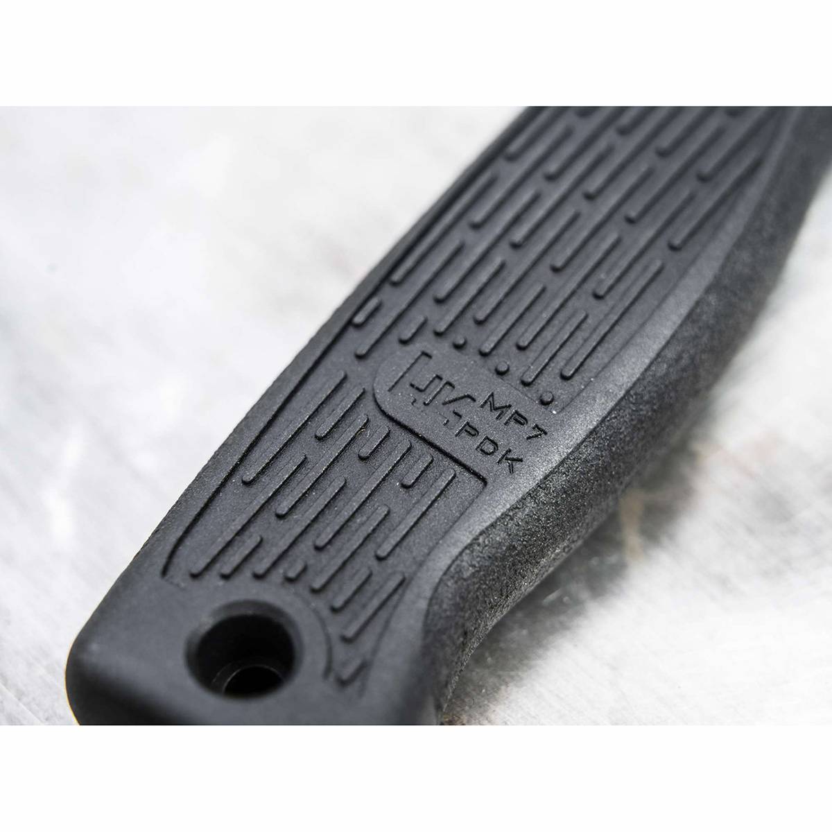 Heckler & Koch MP7 Personal Duty Knife Bushcraftmesser - Schwarz