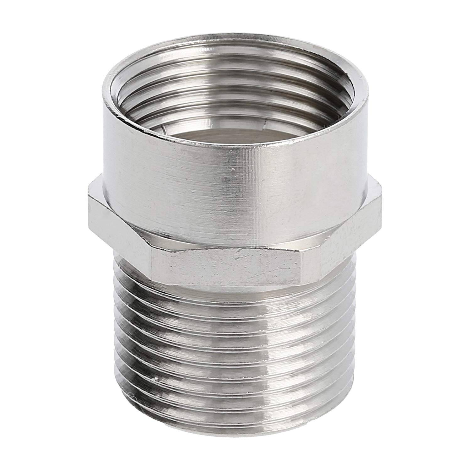 Ein Metallrohrverbinder mit Gewinde und einem sechseckigen Mutternbereich, der zur Verbindung von Rohren oder Schläuchen in der Sanitär- oder Industrietechnik verwendet wird.